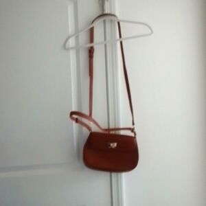 NWOT cluci leather crossbody bag